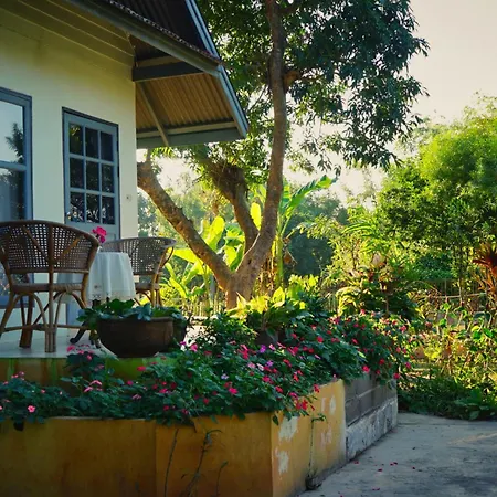 Comeon Stay&Sleep Chiang Rai Exterior photo