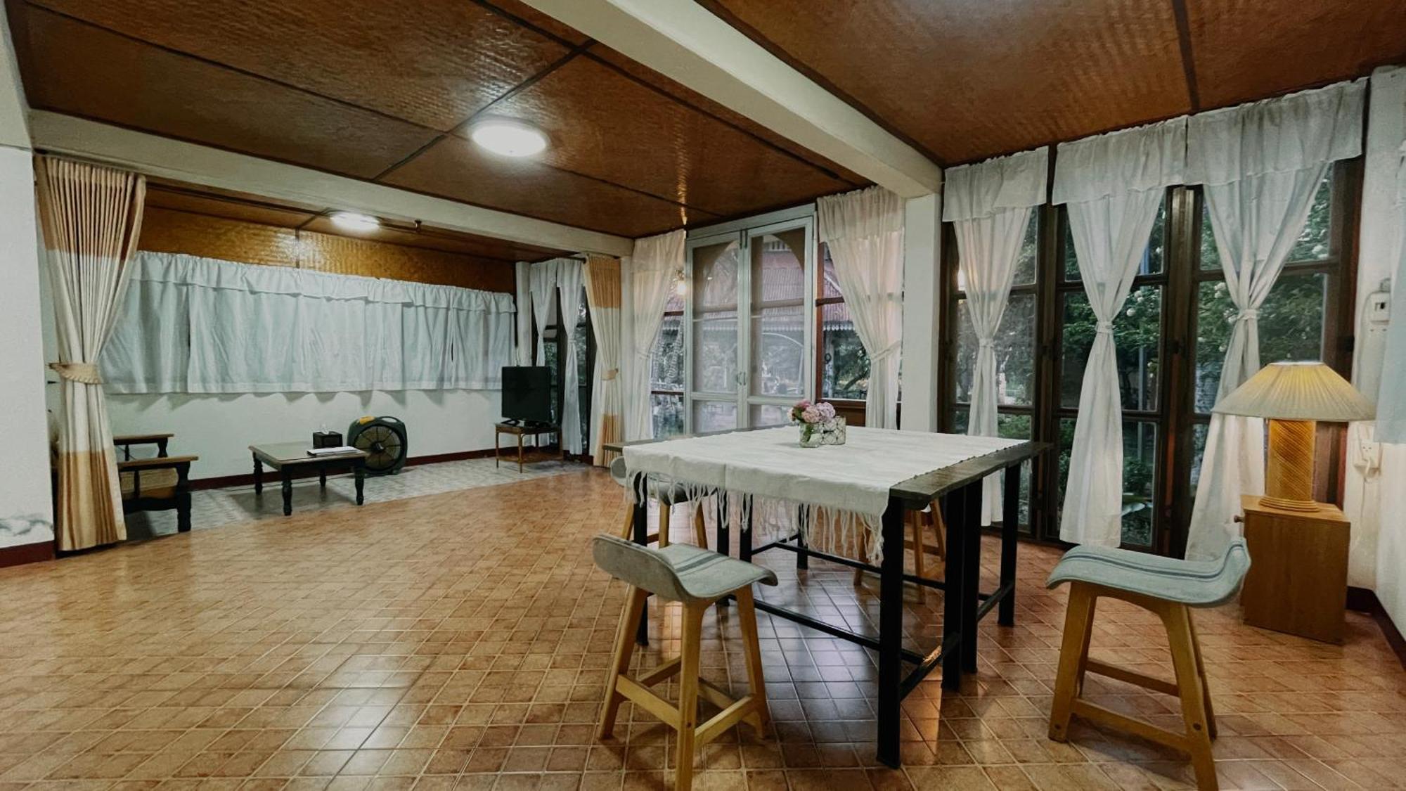Menginap di pertanian Suksanti Coliving&vacation Chiang Rai